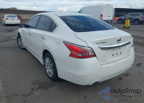2015 Nissan Altima 2.5/2.5 S/2.5 Sl/2.5 Sv from USA, damaged, VIN 1N4AL3AP9FN317589
